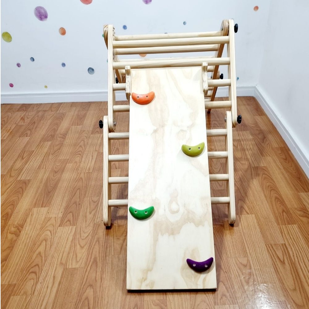 Triângulo Pikler Articulado Colorido + Rampa de Escorregar